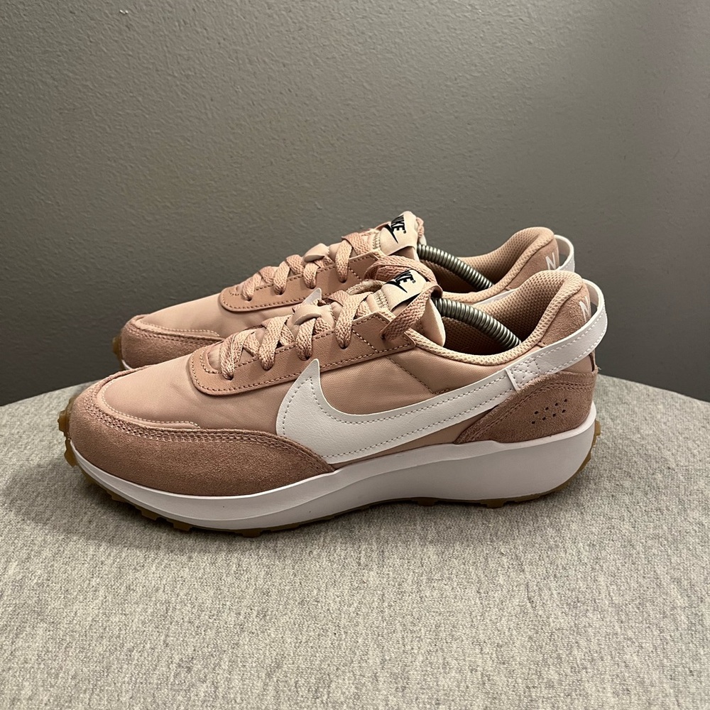 Nike Waffle Debut Pink White Casual Women's Shoe Size 7 DH9523-201 - Picture 5 of 11